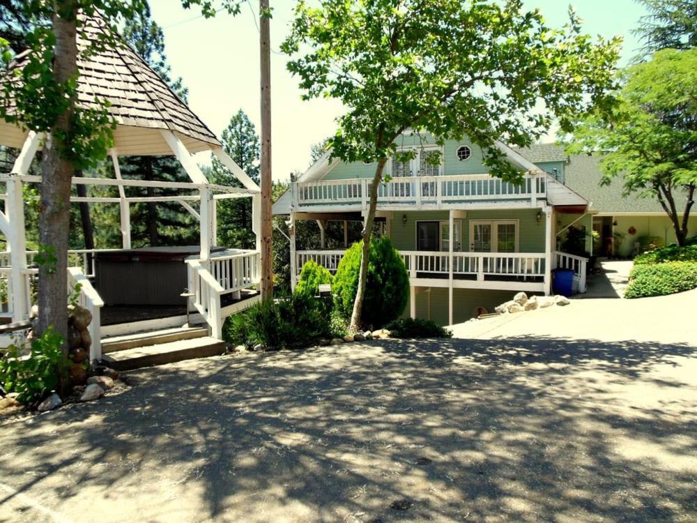 Berkshire Inn Groveland Eksteriør bilde