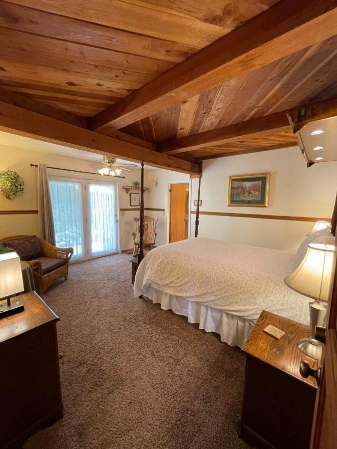 Berkshire Inn Groveland Eksteriør bilde