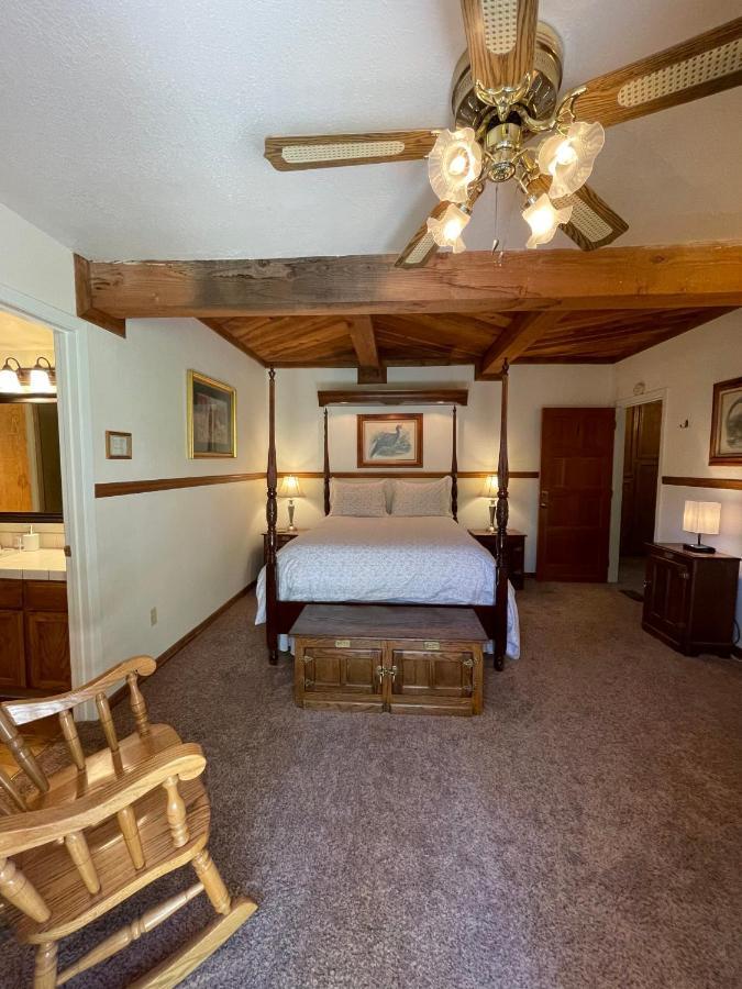 Berkshire Inn Groveland Eksteriør bilde