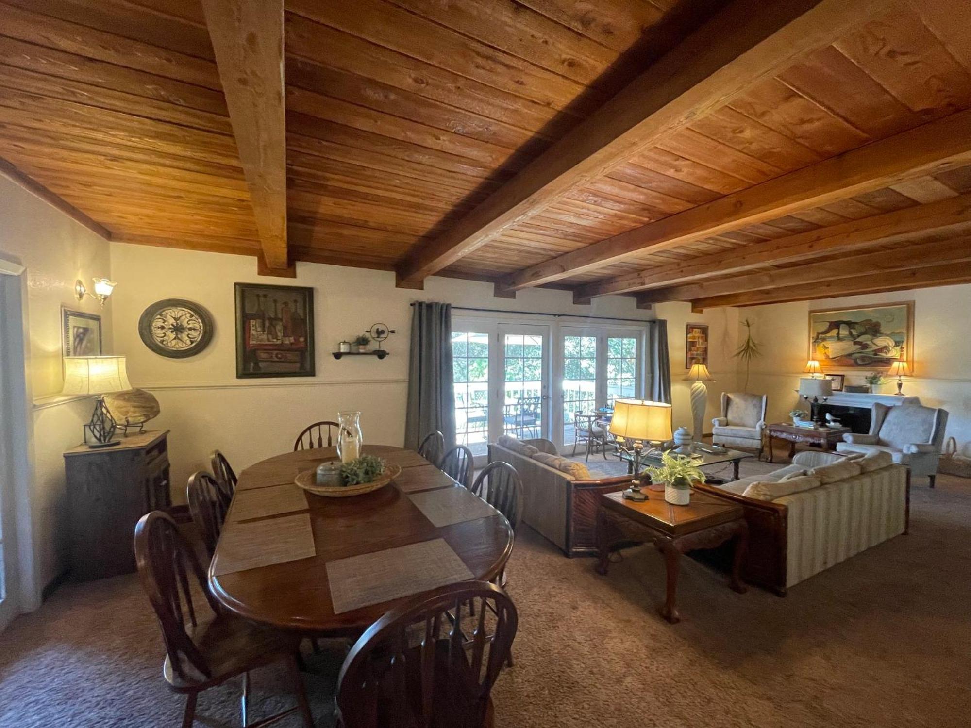 Berkshire Inn Groveland Eksteriør bilde